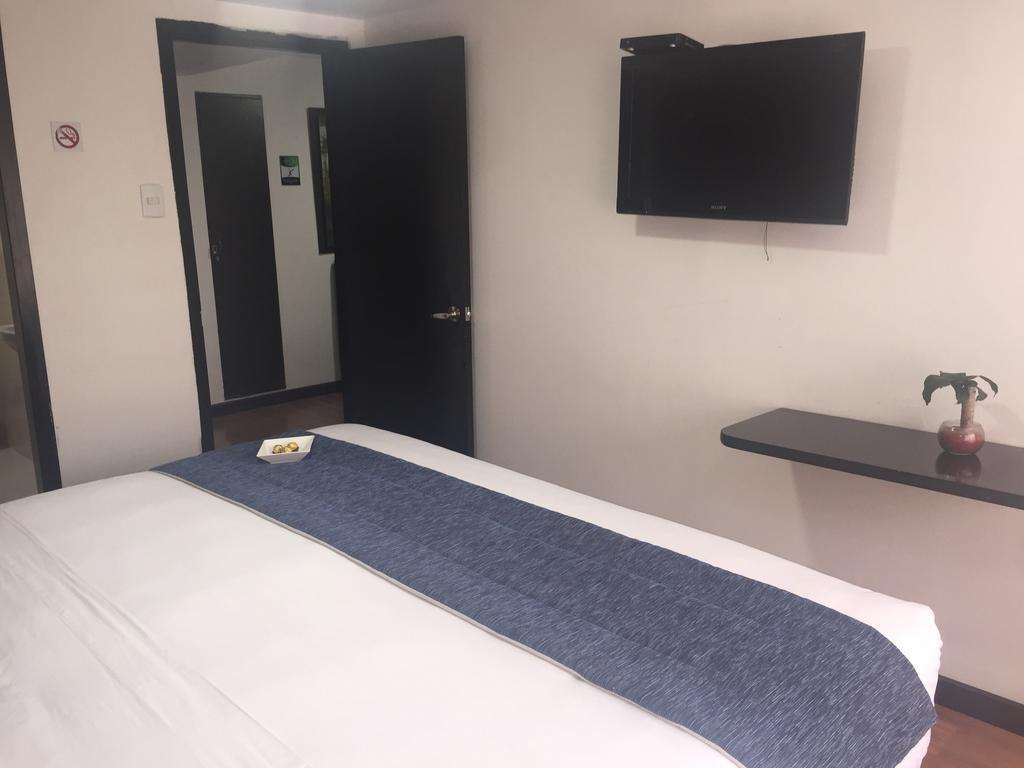 Hotel Aj Ferial بوغوتا المظهر الخارجي الصورة